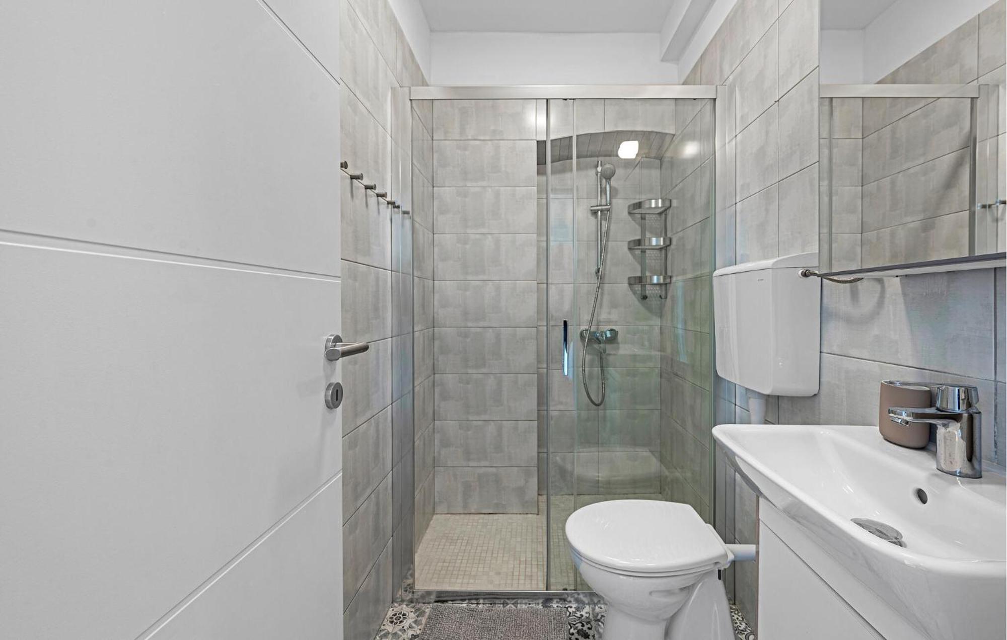 4 Bedroom Stunning Home In Murter Buitenkant foto