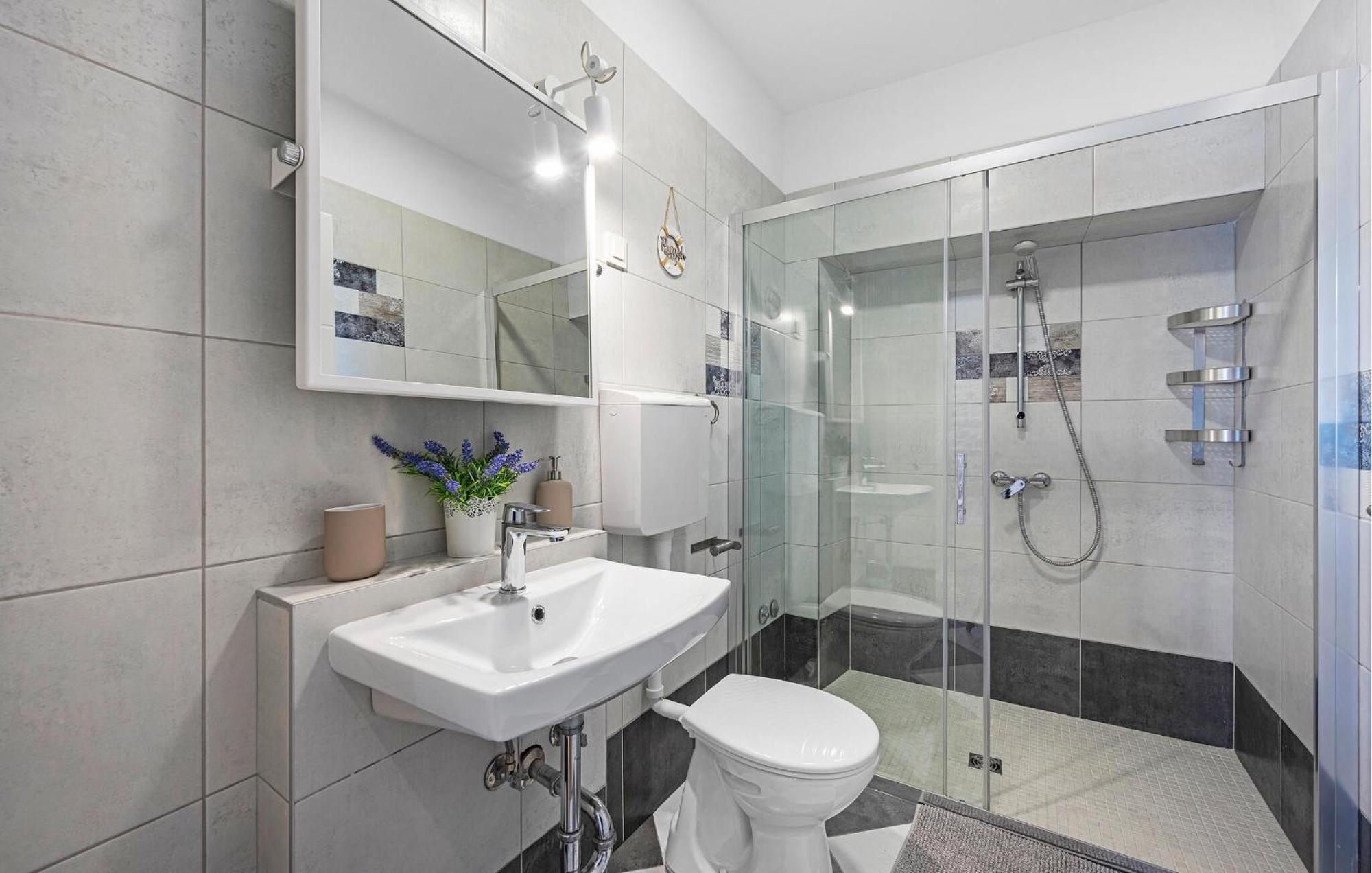 4 Bedroom Stunning Home In Murter Buitenkant foto