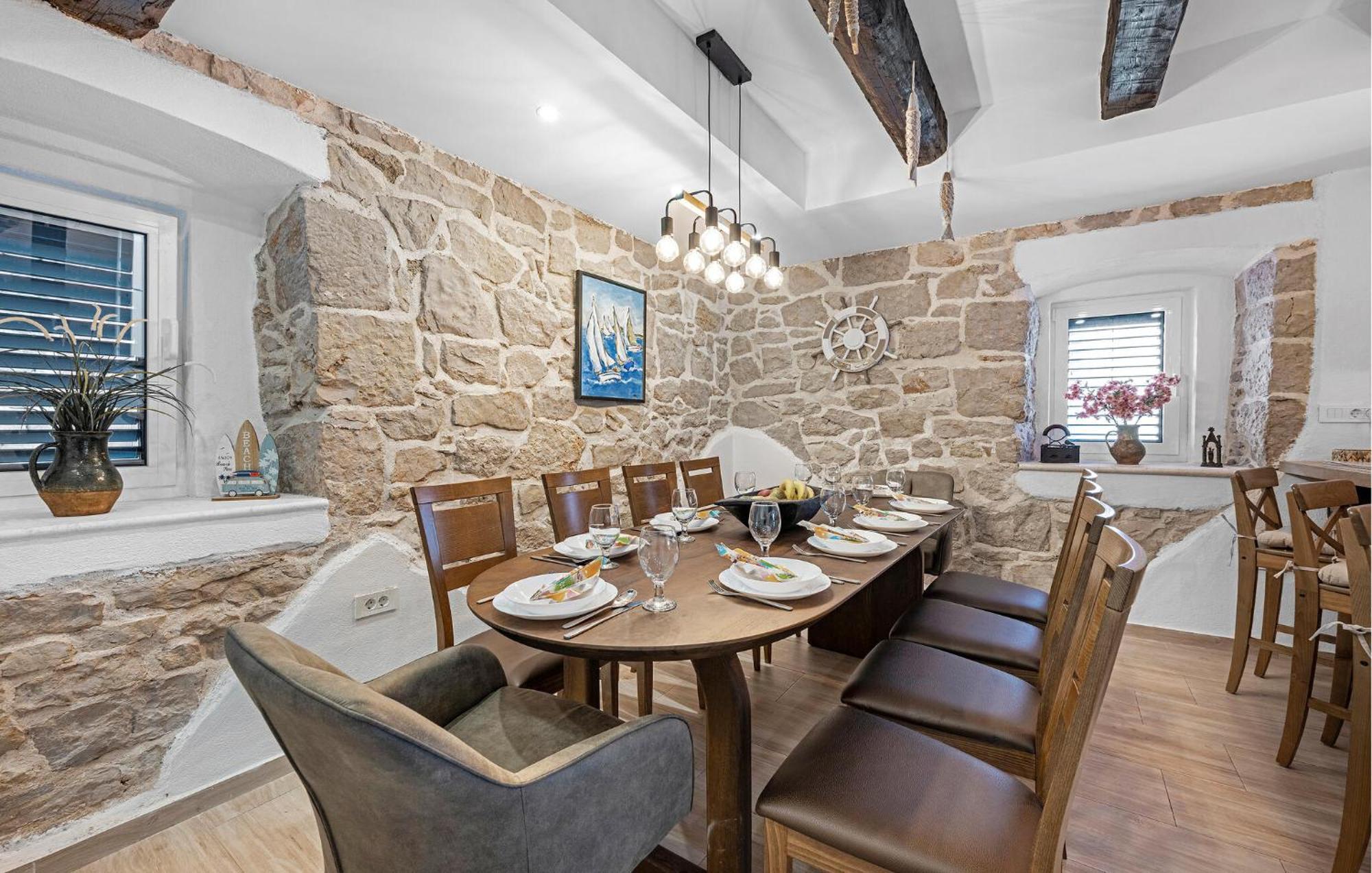 4 Bedroom Stunning Home In Murter Buitenkant foto